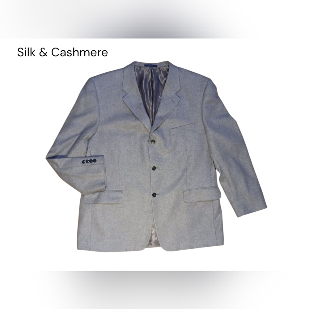 SILK & CASHMERE Soft, Light Grey Suit Coat Mens 46 R